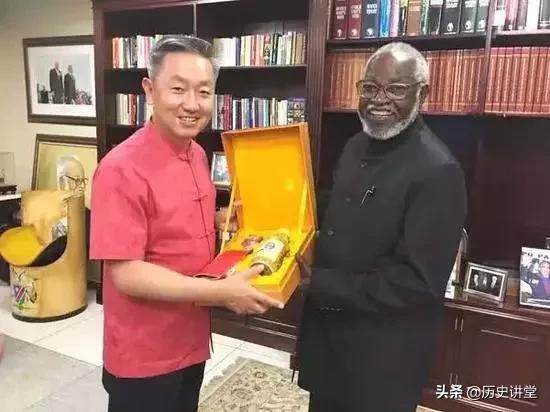 黑叔叔,黑叔叔退伍回家