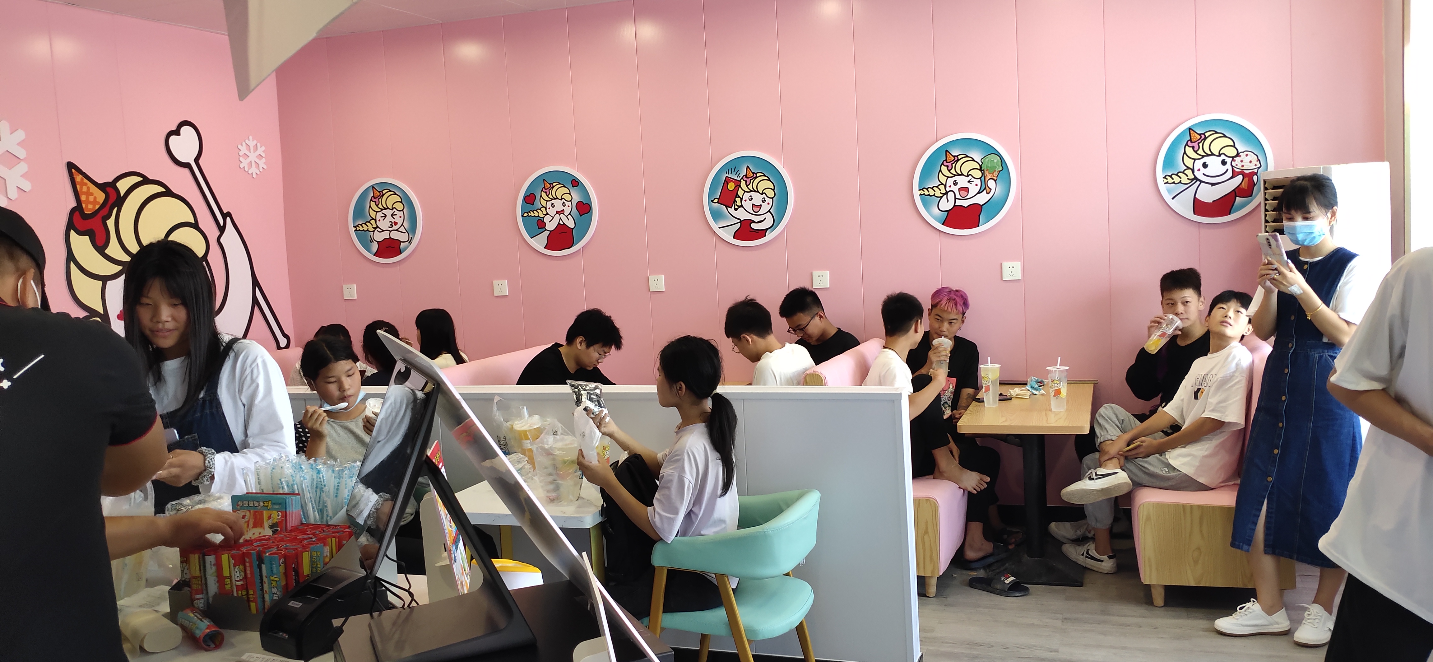 奶茶店加盟什么店最火,奶茶店加盟什么品牌好