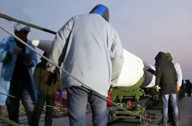 洲际导弹爆发瞬间,乘波体弹道导弹视频