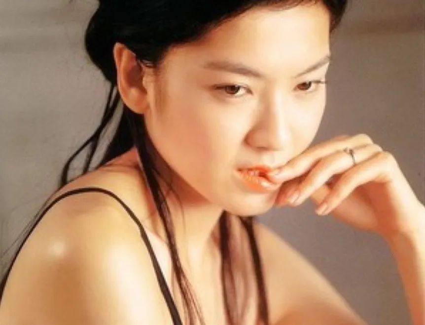 “富豪发电机”林熙蕾的*艳猎**往事