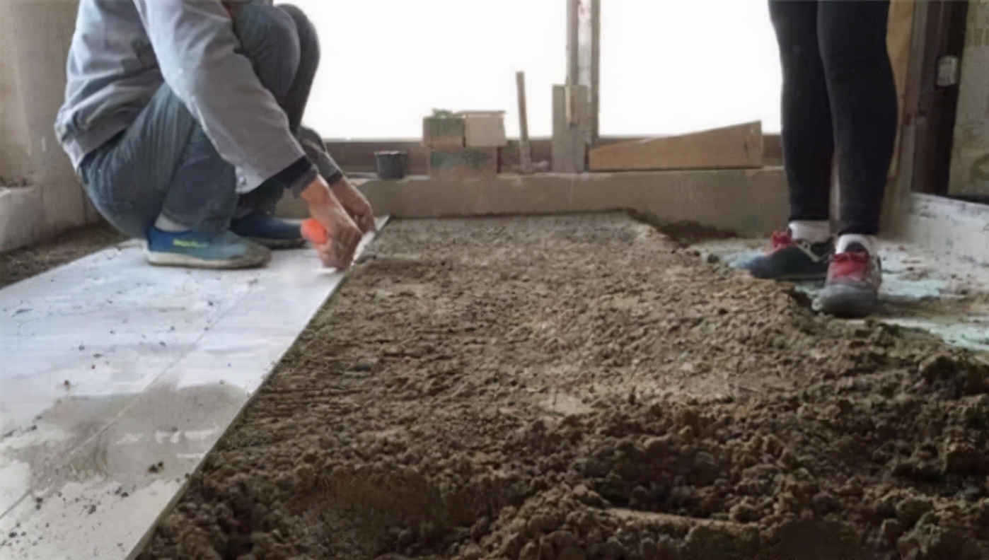 瓷砖薄贴和厚贴哪个更结实耐用,瓷砖薄贴和厚贴哪种好