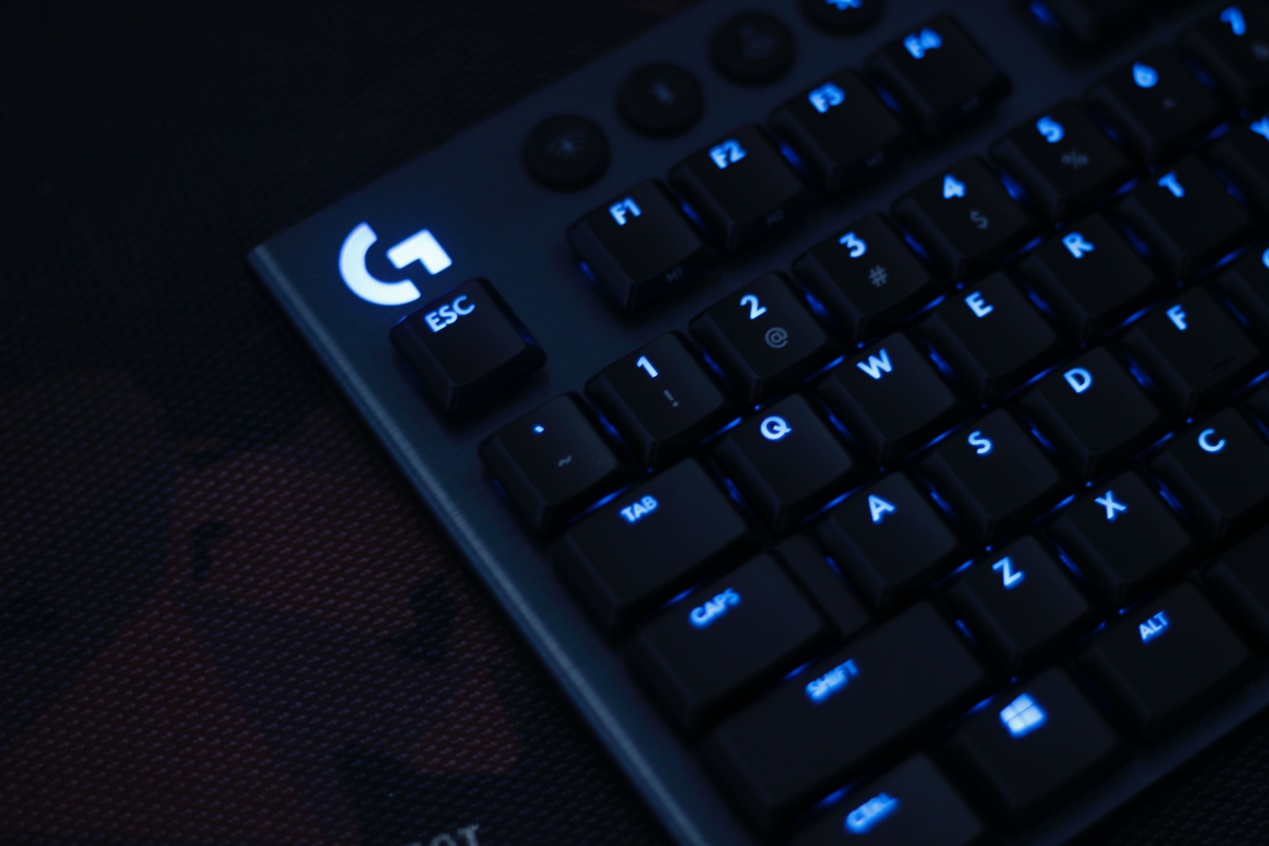 罗技gprox和g913键盘测评,罗技g913开箱测评