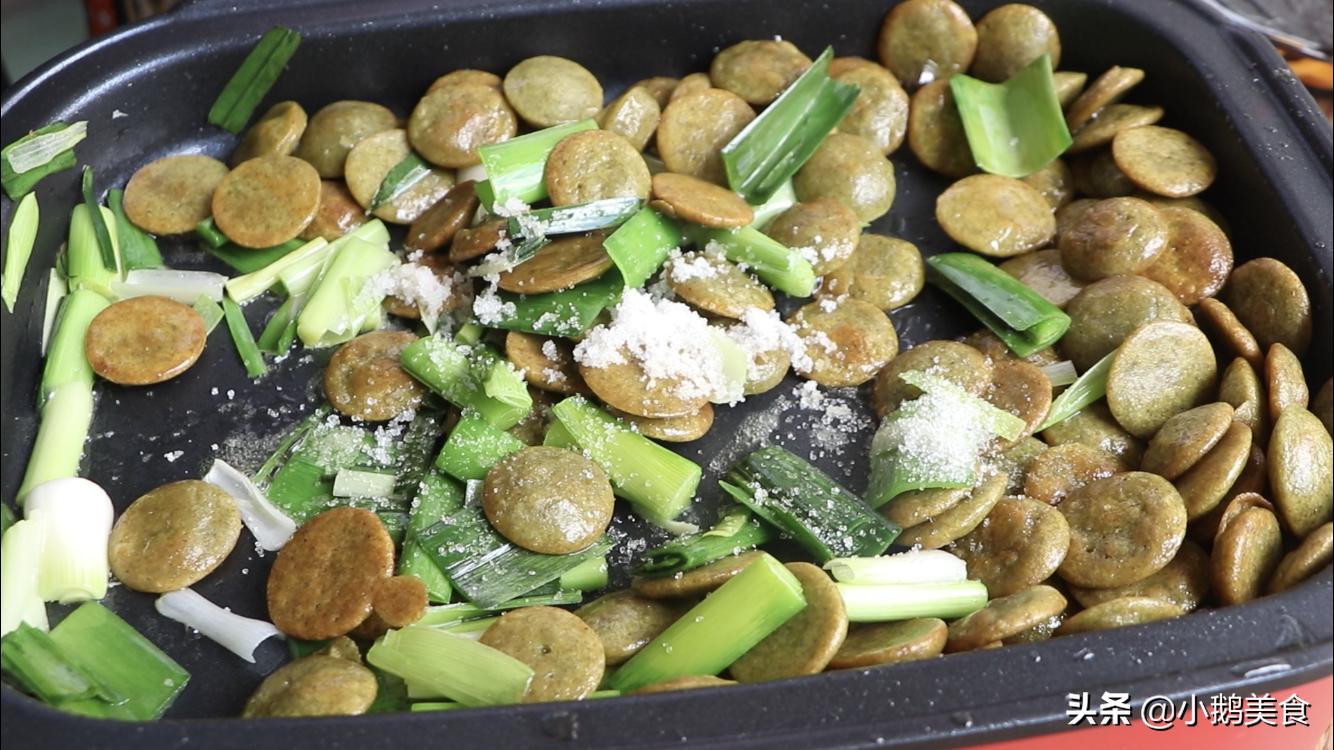 绿豆加鸡蛋怎么做简单好吃,绿豆加鸡蛋怎么炒好吃