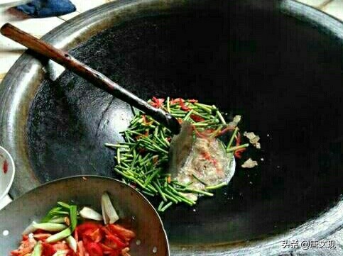 做大锅菜和家庭菜区别,禹州大锅菜和郑州大锅菜的区别