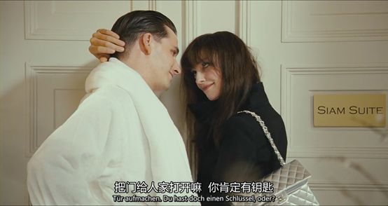 最适合躲在被子里看的电影,适合躲在被子里面看的电影