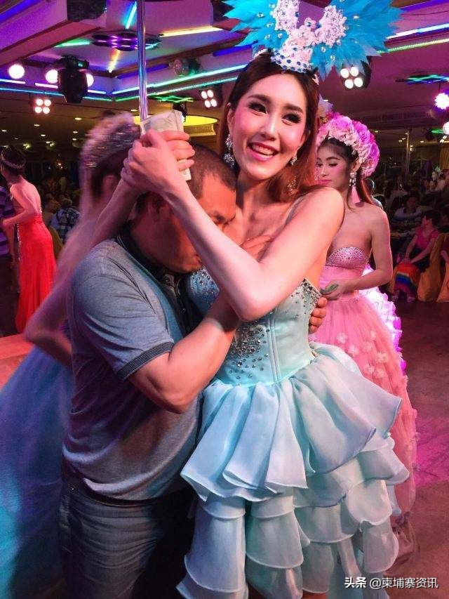 教你如何一眼辨别出柬埔寨人妖