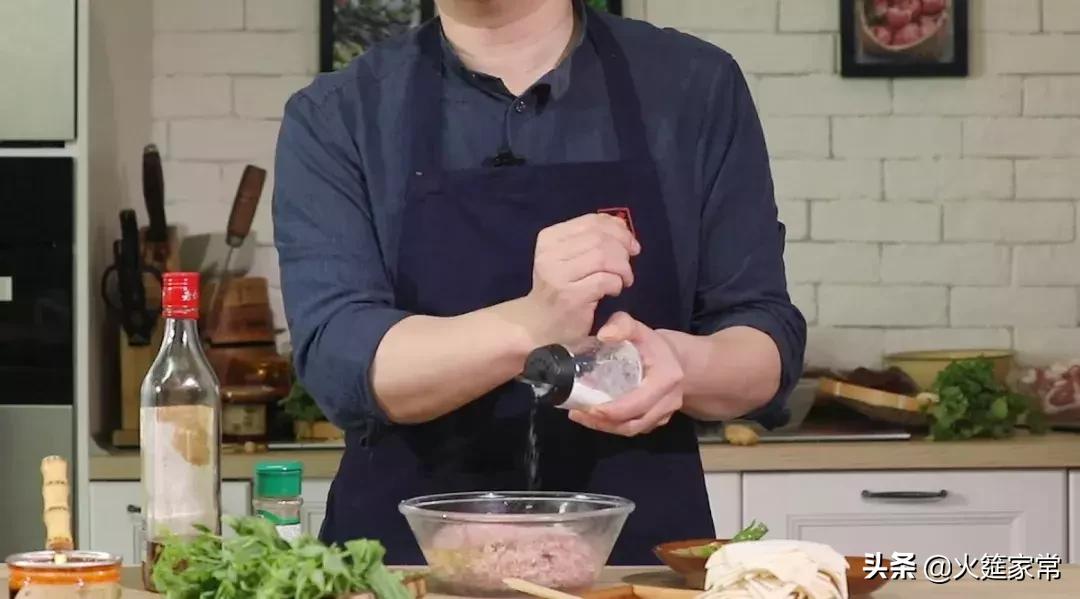 成都龙抄手正确吃法,成都龙抄手馅的做法