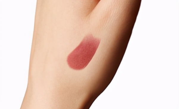 李佳琦必买口红前十名试色,李佳琦必买的十款口红