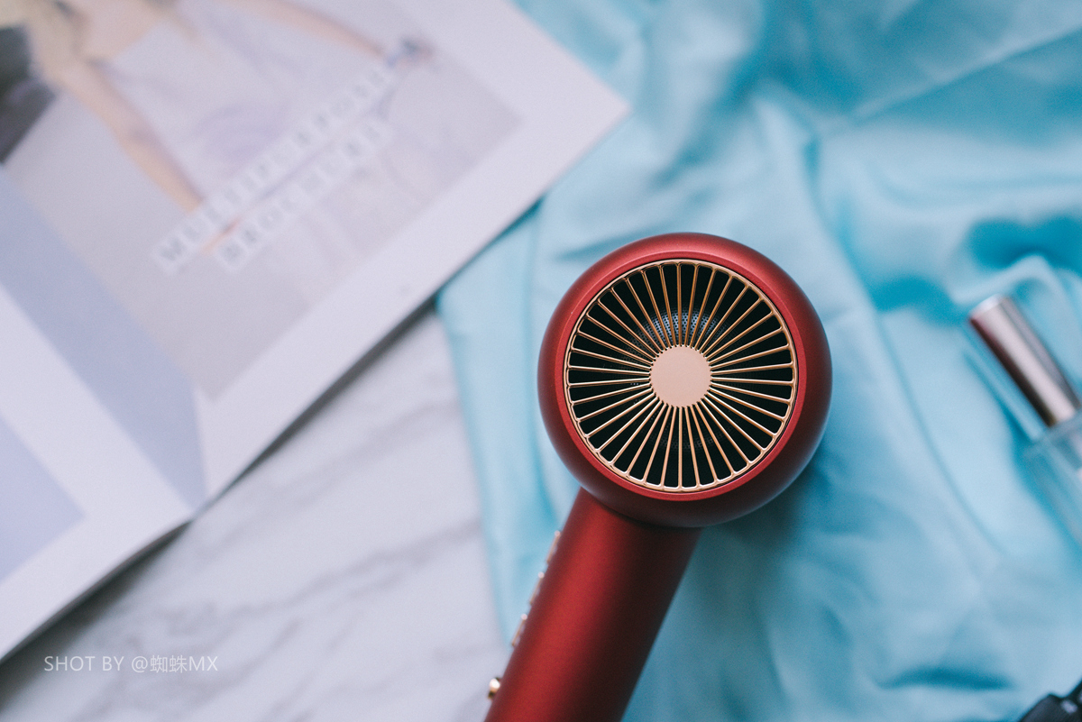 吹风机推荐平价好用不伤发测评,戴森吹风机哪款最好用推荐