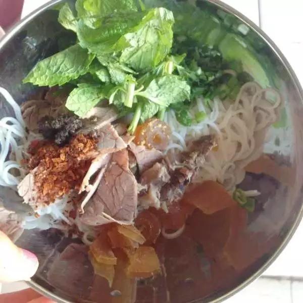 米线云南特色米线哪家好吃,米线云南特色米线