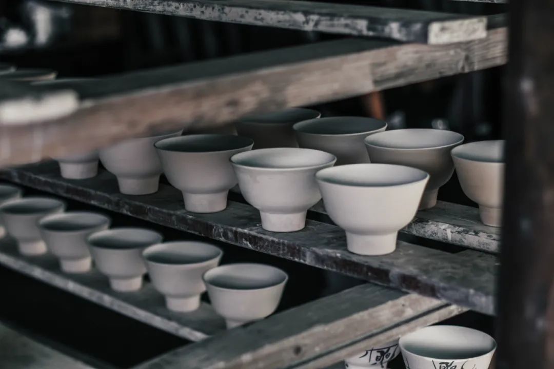 景德镇传统体验陶艺的地方,瓷都陶艺街集市