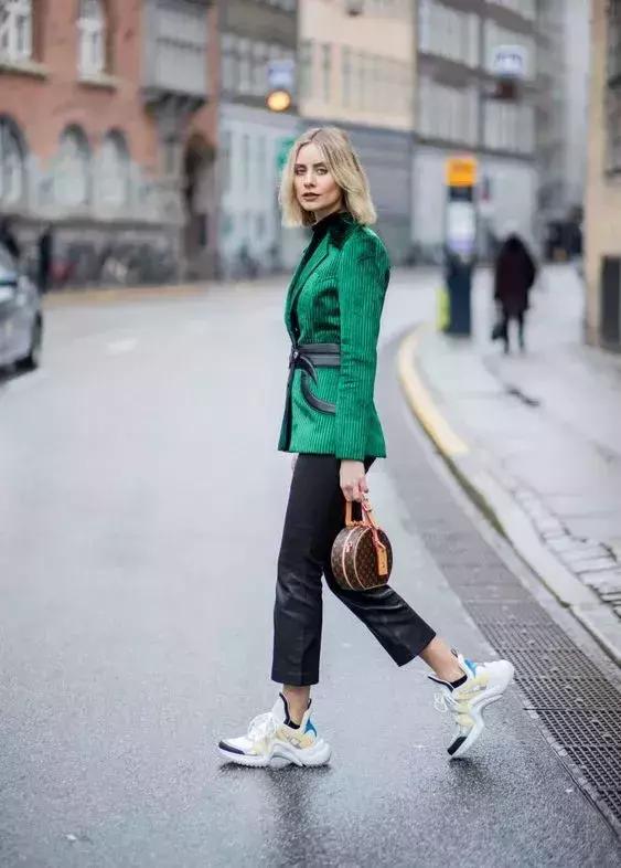 刘雯同款UR老爹鞋,老爹鞋刘雯同款