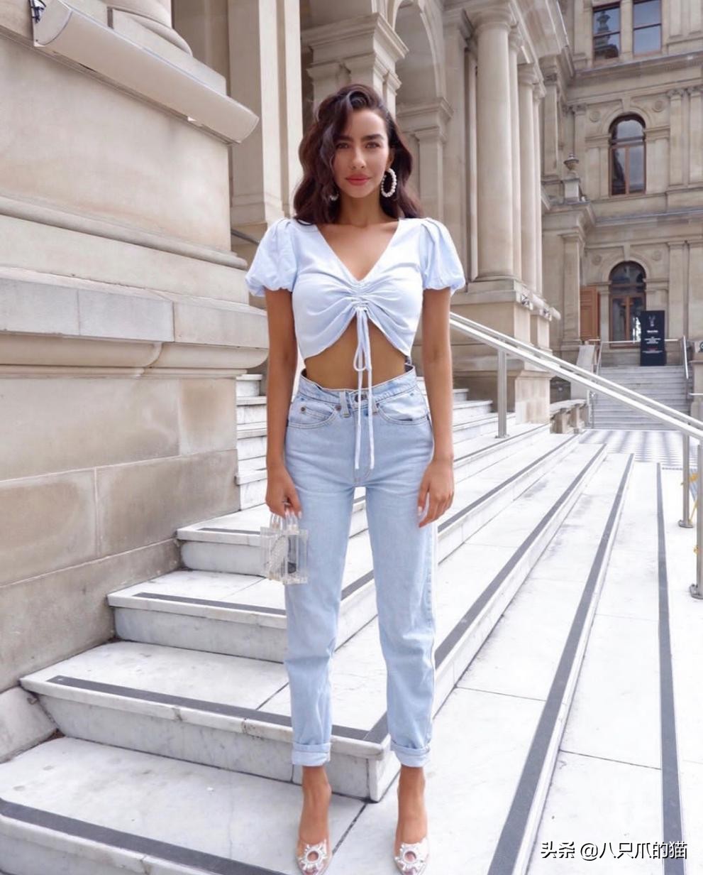 哪款美白精华能变白 (美白精华和什么搭配用比较好)