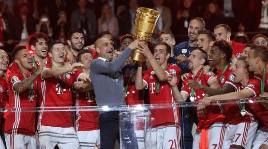 足坛近十年最佳球队巴萨,近十年来足坛最佳阵容包括内马尔