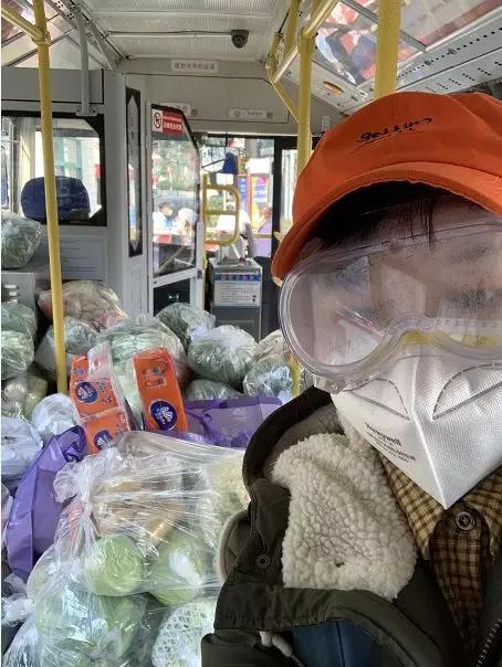 @武汉人从下单到收货，团购的物资套餐原来是这样送到你手上的