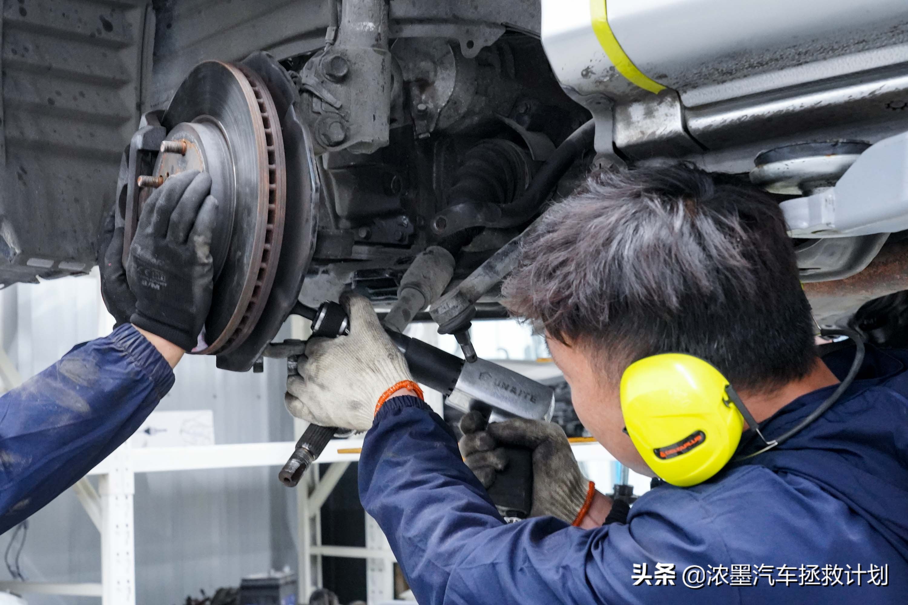 丰田普瑞维亚整备,丰田普瑞维亚第一代改款