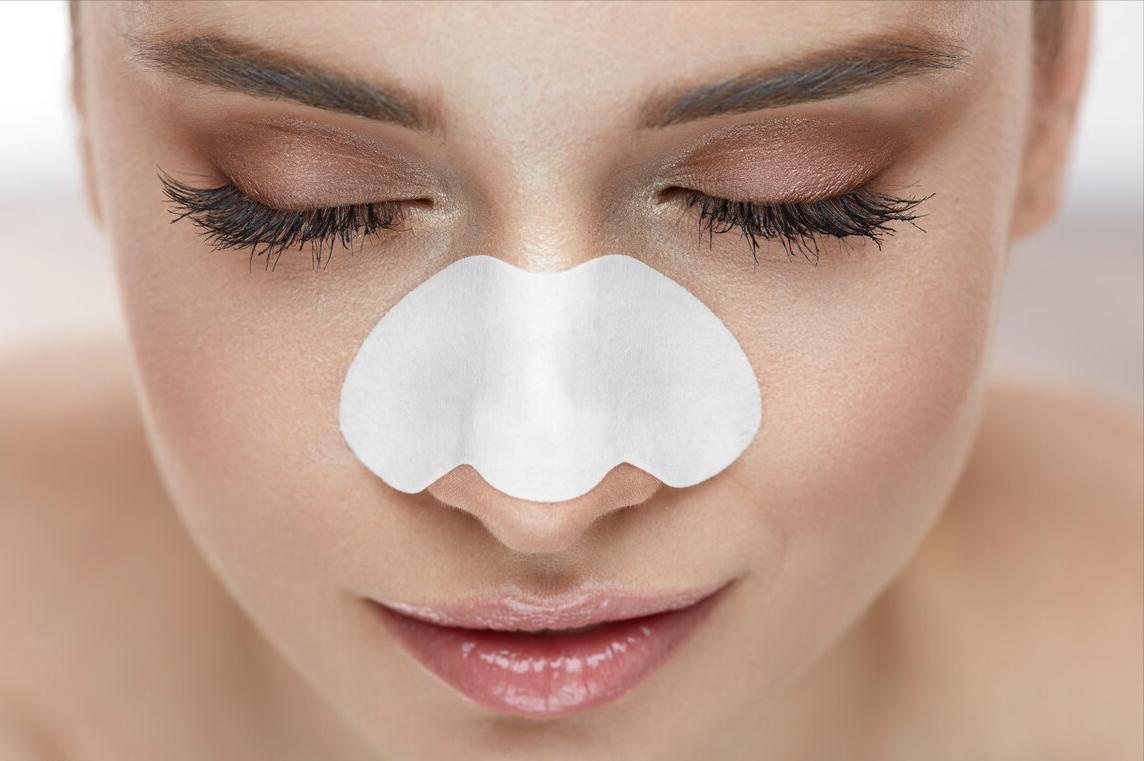 鼻子上的黑头怎么去掉学生,鼻子上的黑头怎么去掉用牙膏