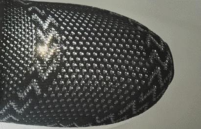 踩屎感很强,踩屎感十足的鞋子