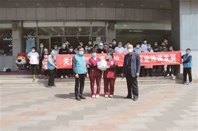 西罗园街道总工会:做职工最坚强的后盾