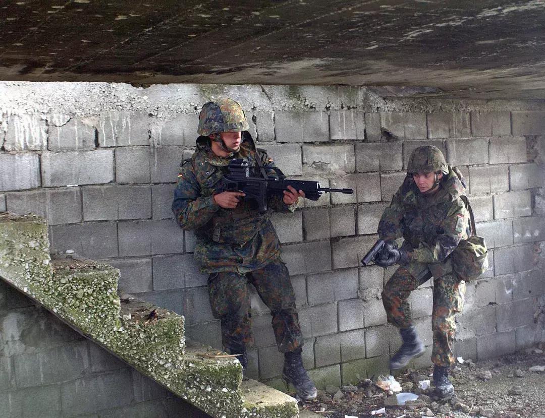 hkusp手枪对比格洛克,蓝鲸usp格洛克手枪