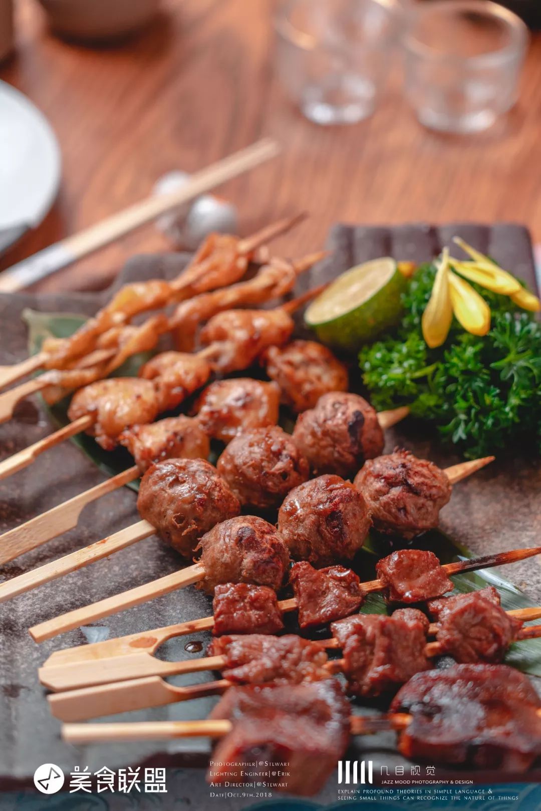 昆明唯一屋顶清真居酒屋，居然还能吃到活鳗鱼，48元清酒喝到嗨