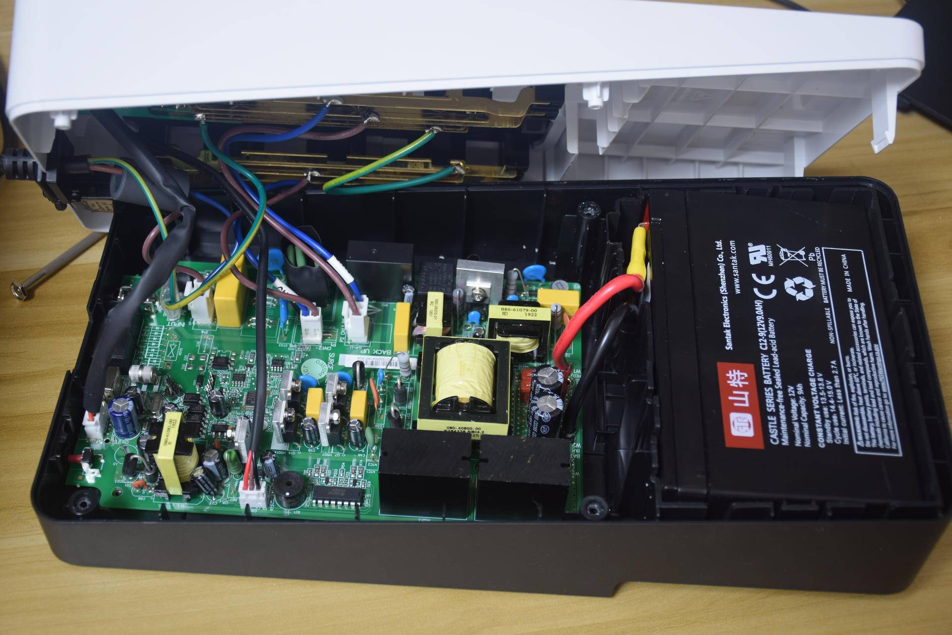 山特tg-box不间断电源方案,山特tg500ups不间断电源怎么测好坏