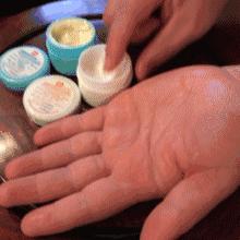 新华医院皮肤科蓝白药膏价格,新华医院皮肤科周六没有的吗