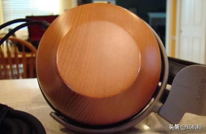 森海塞尔索尼哪个好,森海塞尔耳机海外版和国行版区别