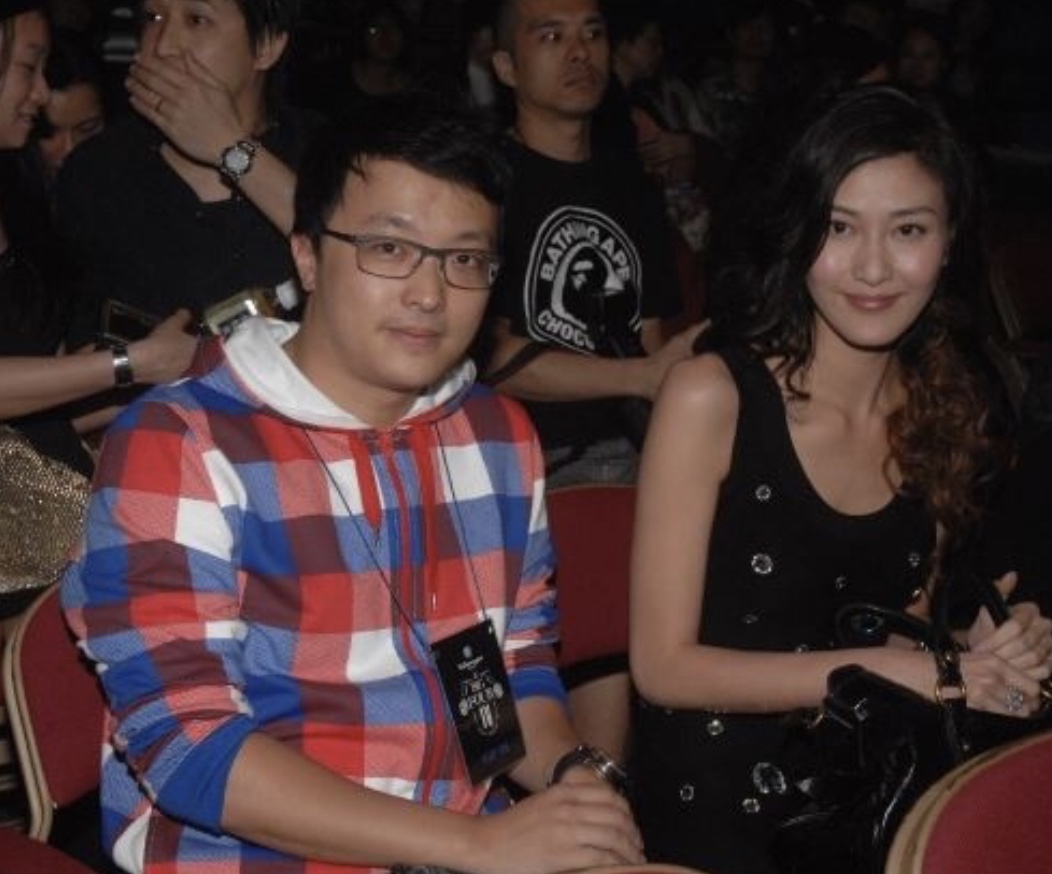 李彩桦婚姻史,李彩桦感情坎坷