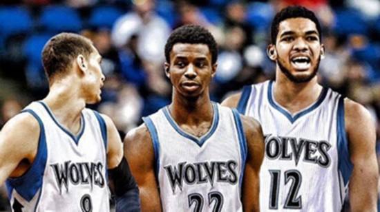 威金斯在勇士如何拿到顶薪,威金斯5年1.48亿顶薪选项