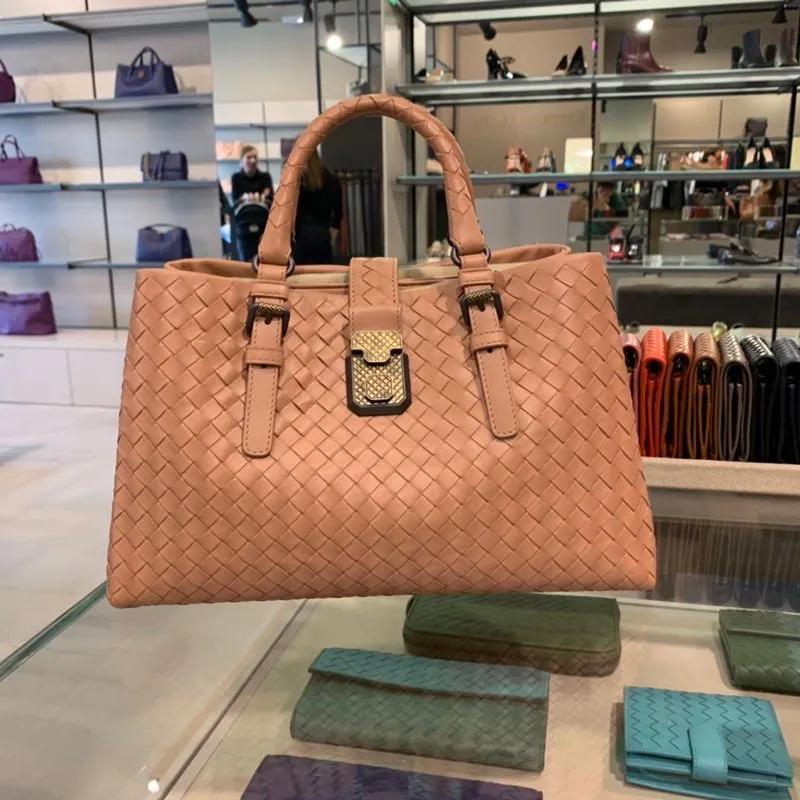 什么牌子的大包包好看又不贵,排名前十的十大包包品牌