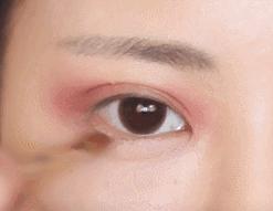 如何画比较妖艳的眼妆,初学者怎么画又纯又欲的眼妆