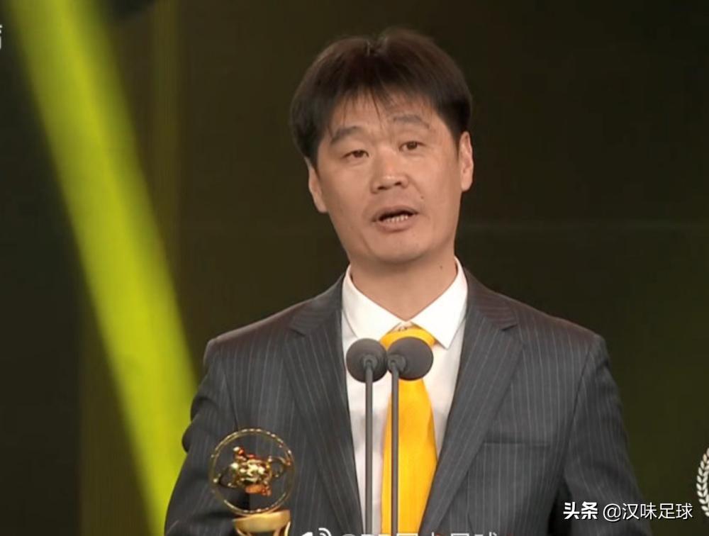 李霄鹏山东鲁能战术,李霄鹏安排的国足阵容