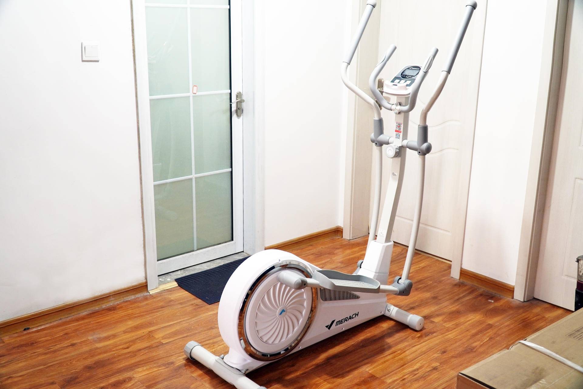 麦瑞克蜗牛t90椭圆机,麦瑞克蜗牛x椭圆机开箱