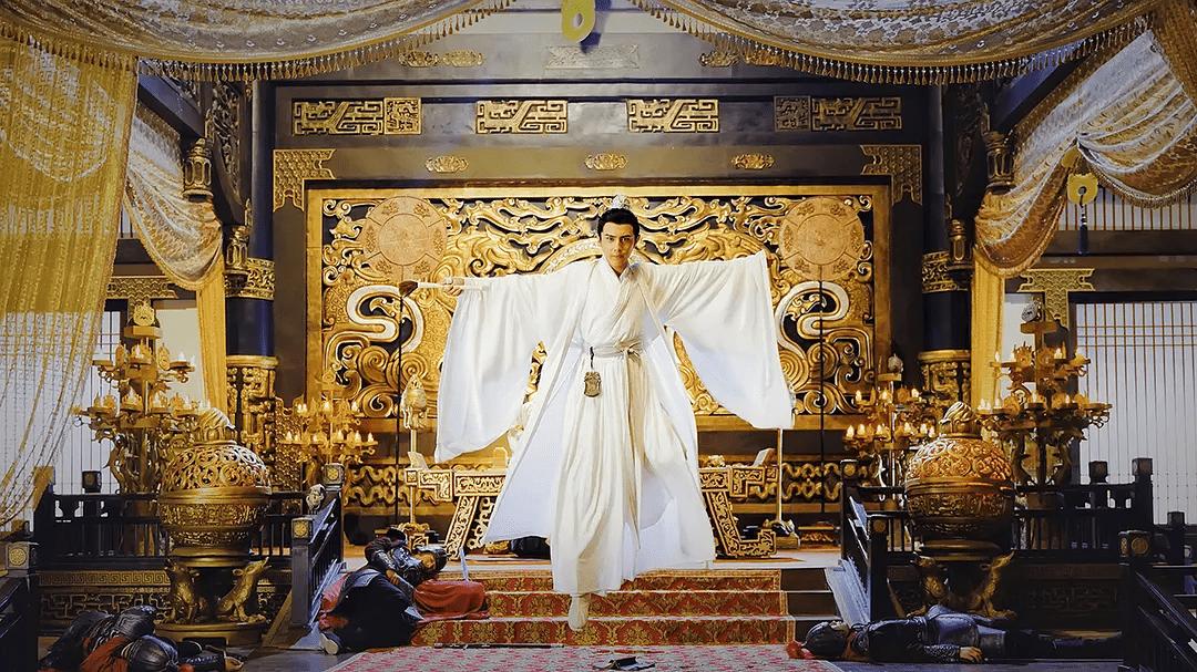网大版《封神》上映，女主“裹着几块布”秀身材，又毁了一部经典