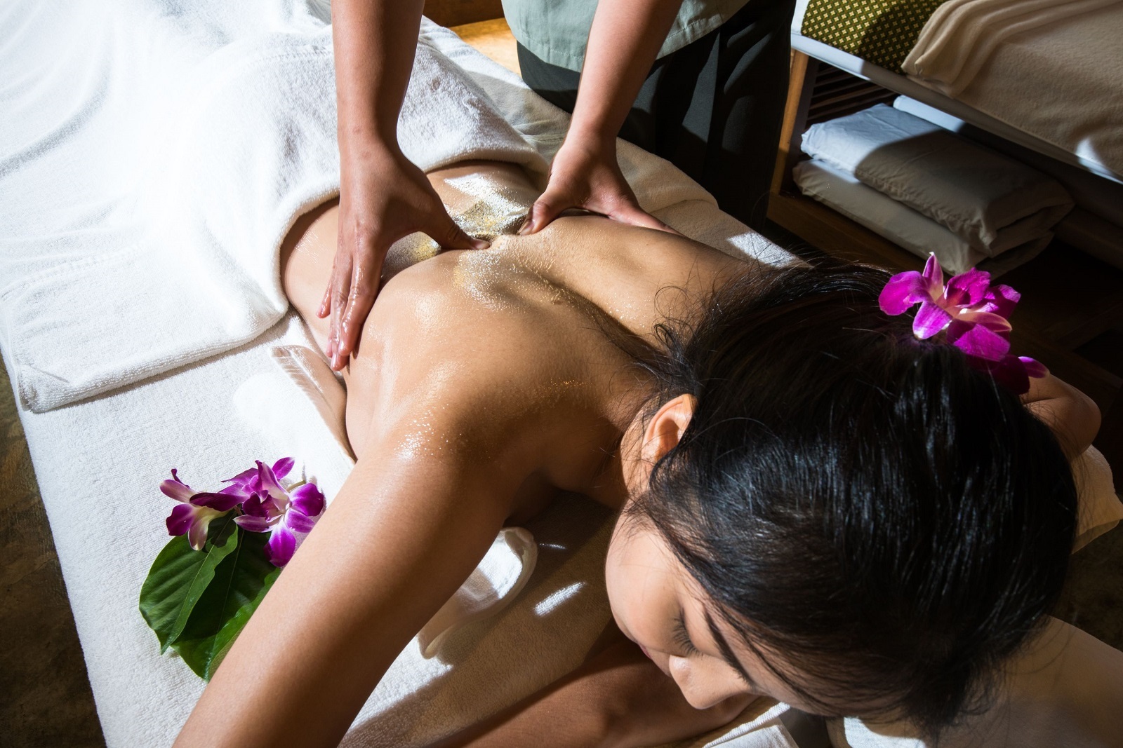 泰国旅游下雨能去玩吗,去云南旅游下雨天可以去吗