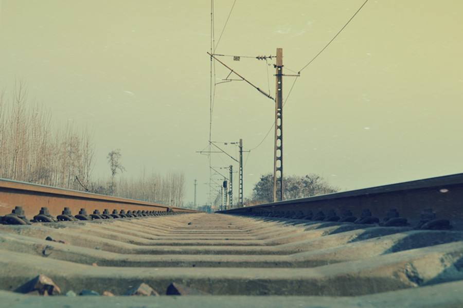 人生要活得灿烂精彩,人生就要活得多姿多彩