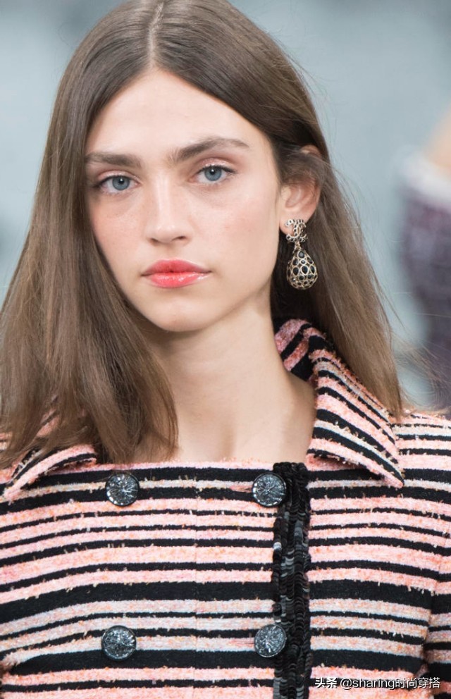 2020香奈儿秋冬发布会,chanel香奈儿早春走秀新款