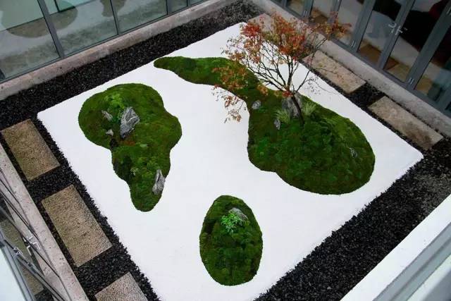 枯山水庭院景观制作过程,庭院枯山水施工做法