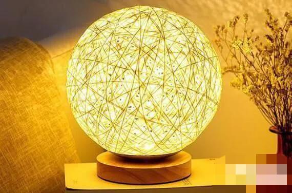 灯泡是谁发明的又不是爱迪生,灯泡是谁发明跟爱迪生的关系