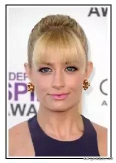 脸大中年女人方脸发型图片,脸大的超短发女生适合什么发型