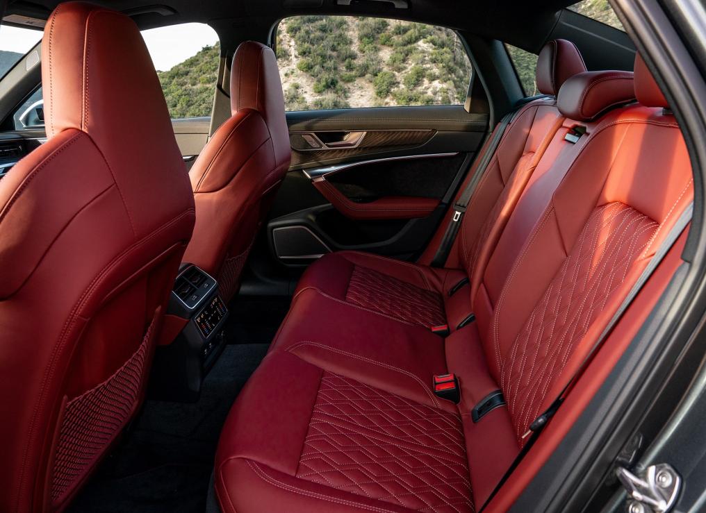 新一代奥迪s6亮相,全新一代的奥迪s6