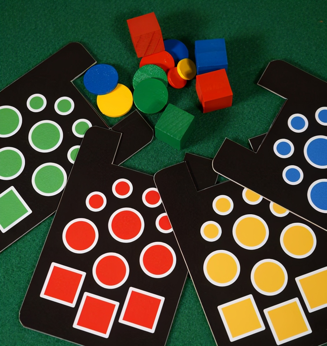 可以造路的游戏,世上本没有路走的人多了就成路了