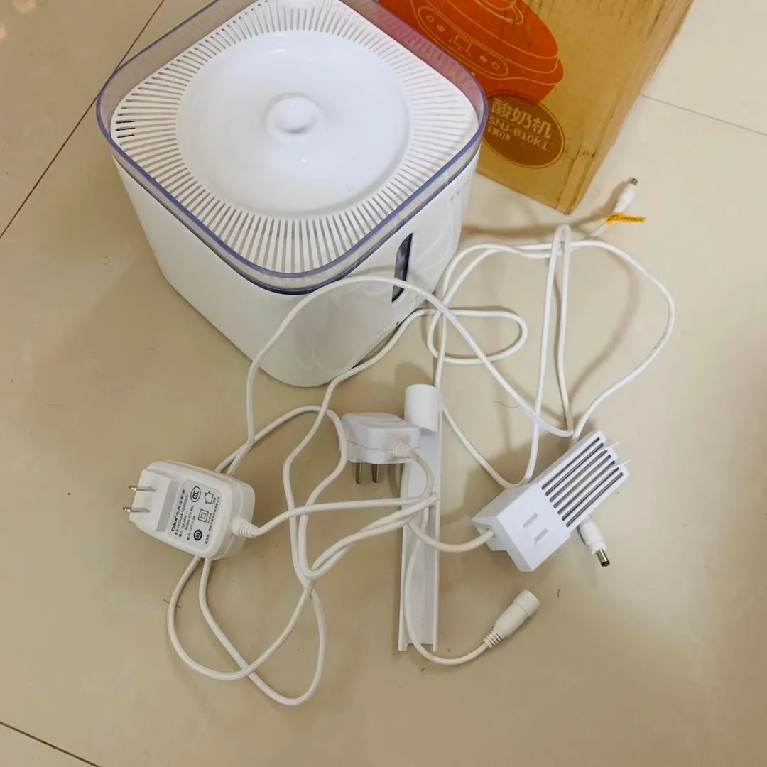 小佩宠物饮水机漏水,小佩饮水机漏电对宠物有害吗