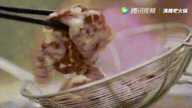 明星投毒吓人事件,深夜放毒招人恨的视频