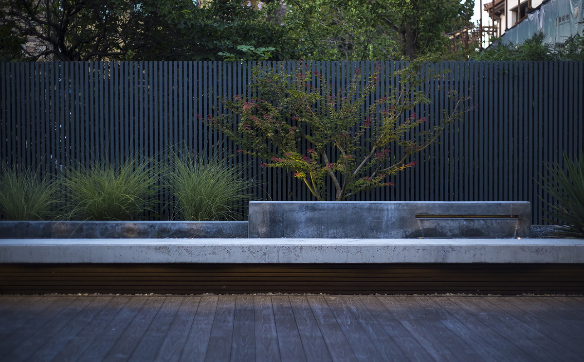 水泥地庭院花园,水泥的花园与森系的庭院有多新颖