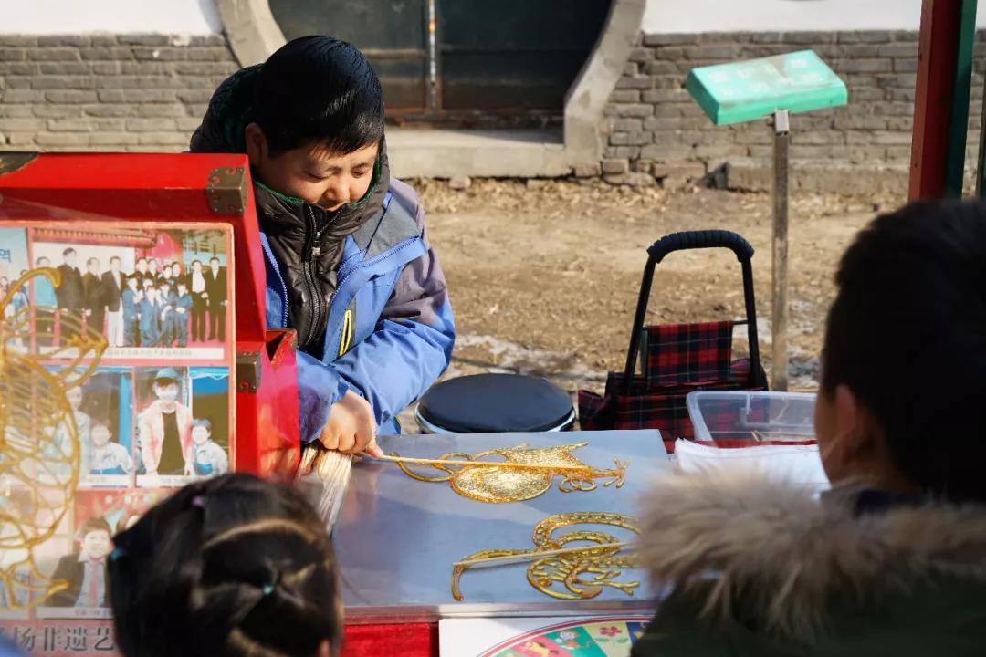 Duters在全球各地给您拜年啦