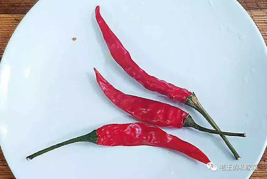 白菜炒羊肉片好吃又嫩,羊肉片炒辣白菜