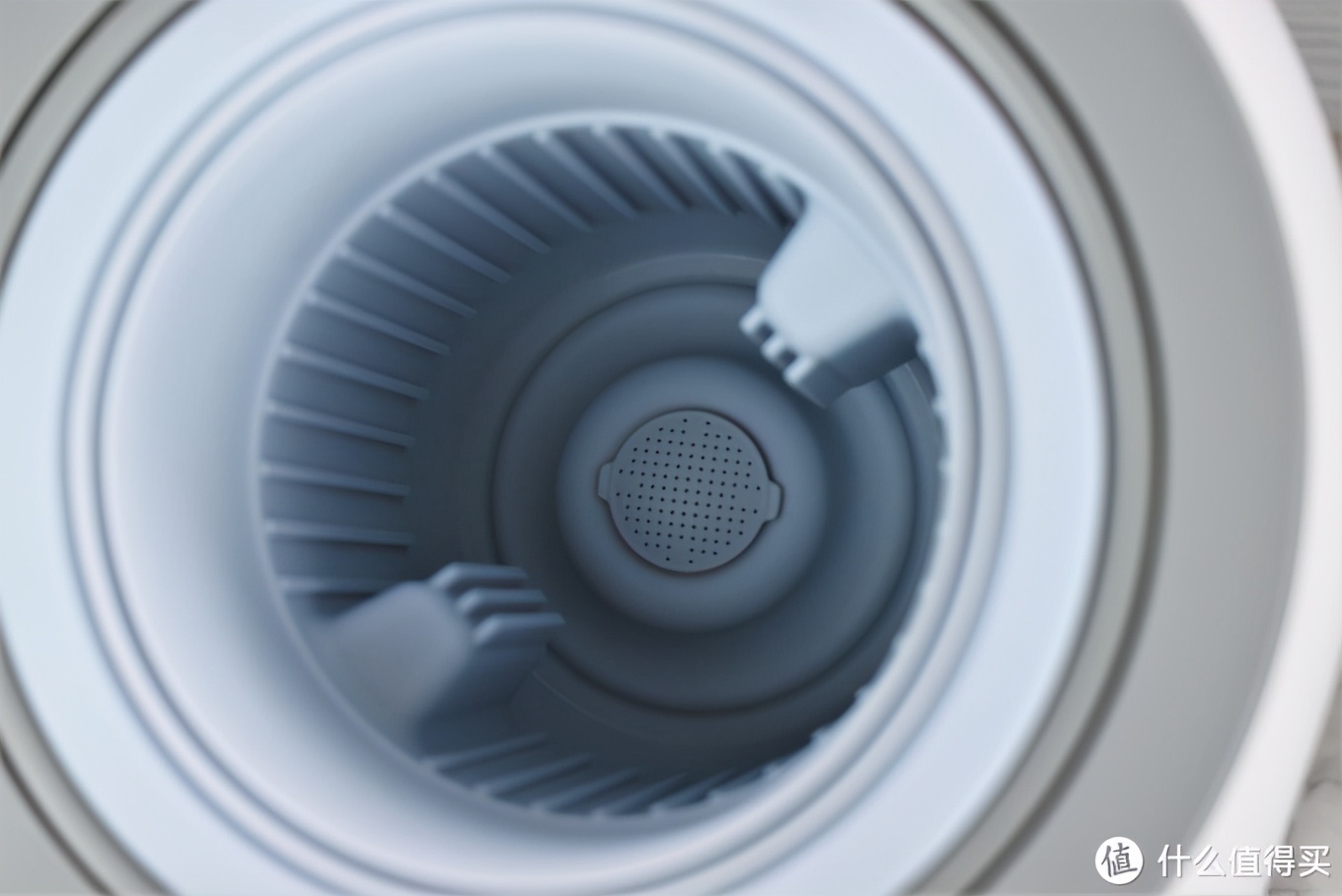 仿手搓洗、分袋洗护：觉飞内衣裤洗衣机，解决贴身衣物清洗难题