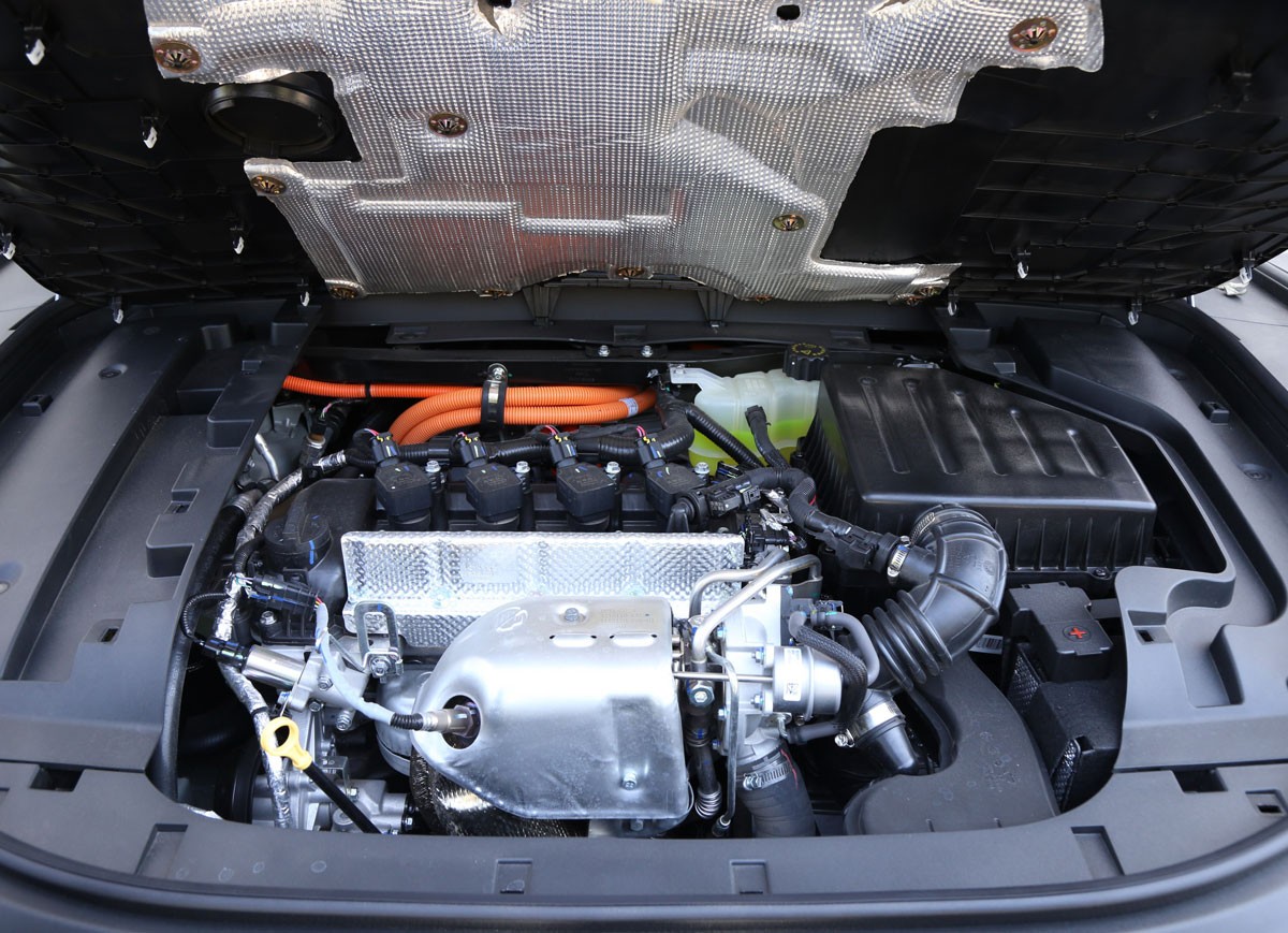 华为智选赛力斯sf5这车好不好,华为智选赛力斯sf5上海优惠10万